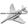 Pin F-4 Phantom Plateado