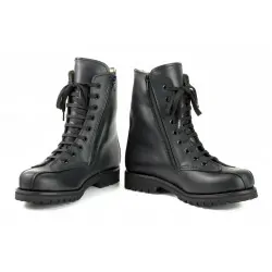 Botas de vuelo de piel