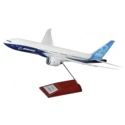 777-8 Snap-Together Model with Wood Base